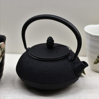 Roji Teapot Arare Black-L 0,3l