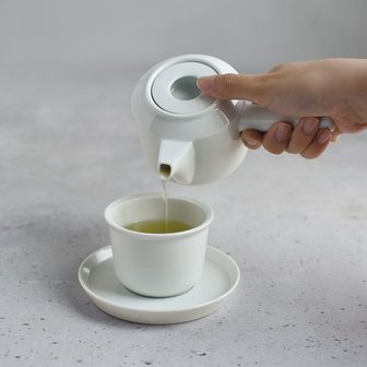 LT cup &amp; saucer 160ml white