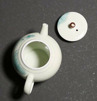 Teapot Lotus Hand Painted Porcelain 150ml